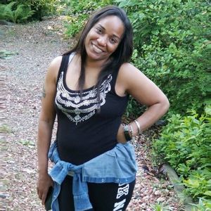 Meet your Posher, Denise